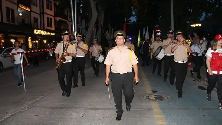 Fener alayı yürüyüşü yapıldı