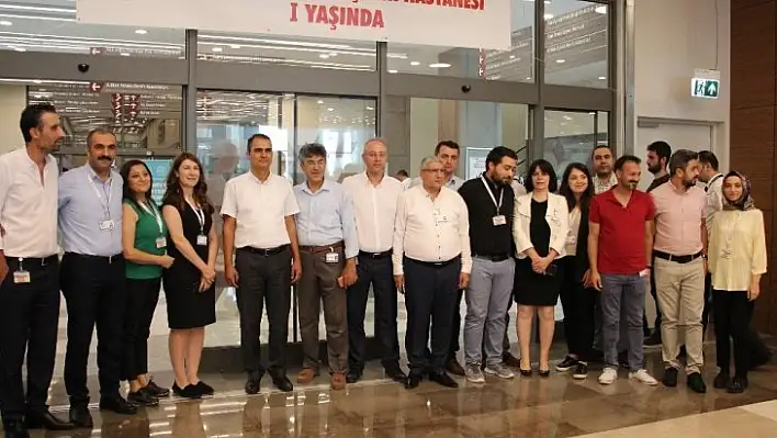 Fethi Sekin Şehir Hastanesi, 1 yılda 1 milyon 862 bin hastaya hizmet verdi