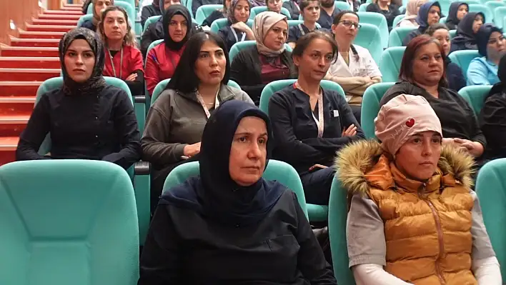 Fırat Üniversitesi Hastanesi çalışanlarına yönelik etkinlik 