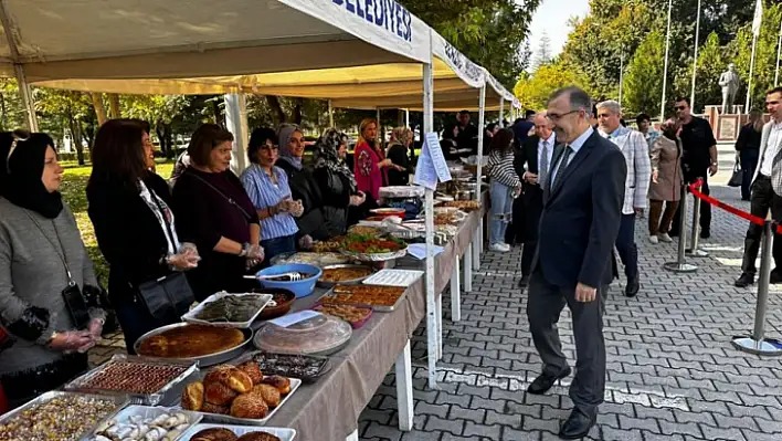 Fırat Üniversitesi Hayır Kermesi açıldı 