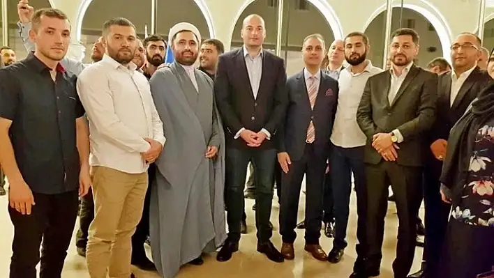 Gürcistan Başbakanı Bakhtadze, iftar programı düzenledi