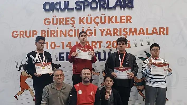 Güreş'te gurur yaşamaya devam ediyoruz