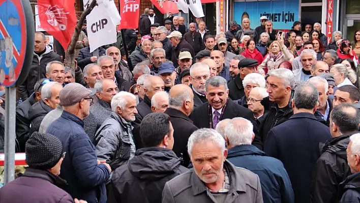 Gürsel Erol'a, bölgede yoğun ilgi