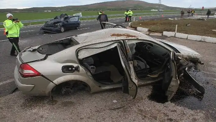 Elazığ'da zincirleme trafik kazası: 5 yaralı