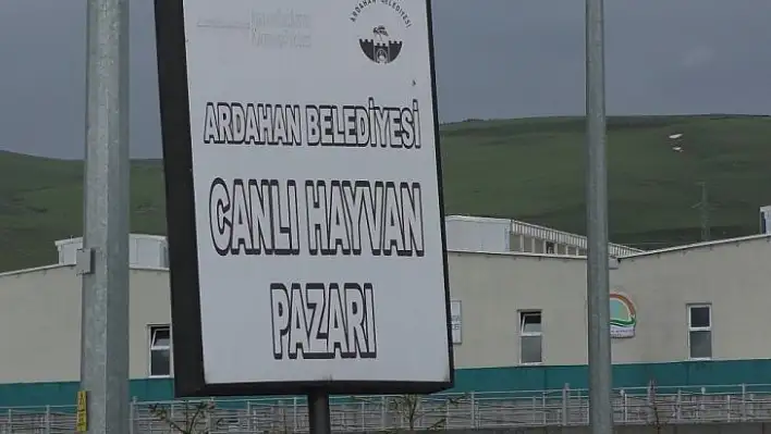 Ardahan'da hayvan pazarı karantinaya alındı