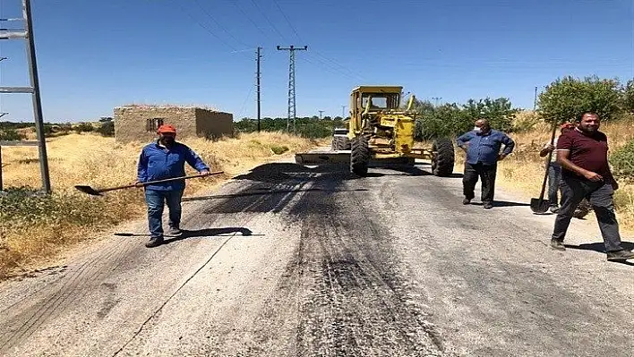 İl Özel İdaresi Asfalt ve Yol Bakım Çalışmalarını Sürdürüyor