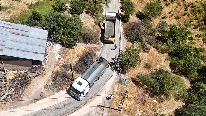 İl Özel İdaresi asfaltlama çalışmalarına devam ediyor