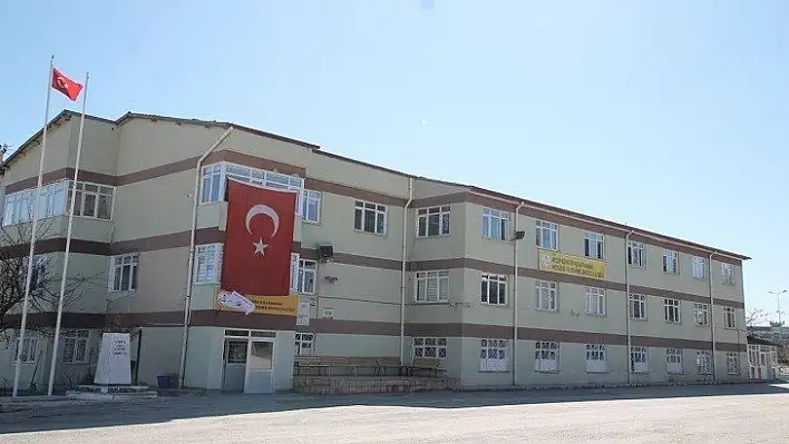 İletişim Lisesi, sınavla öğrenci alacak