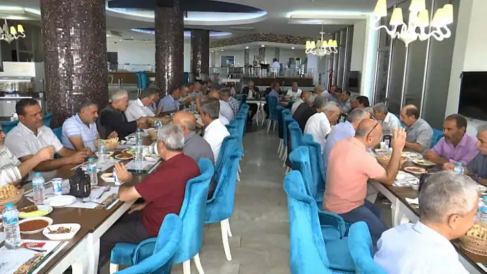 İmam Hatip mezunları bir araya geldi 