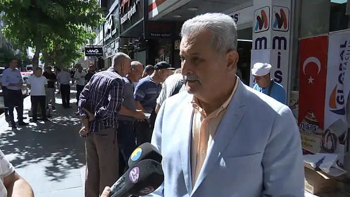 İş İnsanı Aytunç Sunguroğlu'ndan aşure ikramı