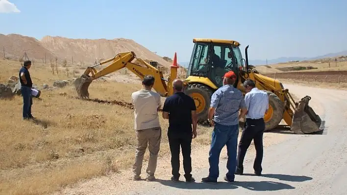 İş makineleri, yol çalışması için değil sınav için çalıştı