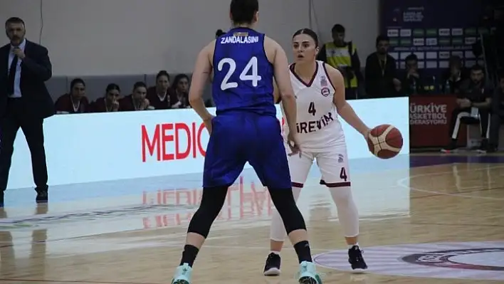 Elazığ İl Özel İdare: 87 - Fenerbahçe: 84