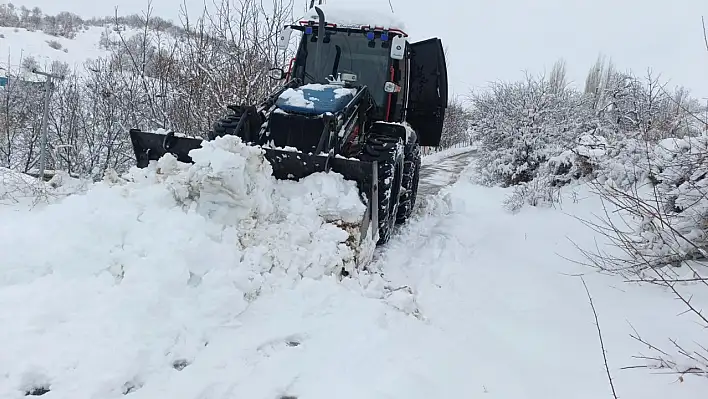 Kar nedeniyle 293 köy yolu ulaşıma kapalı