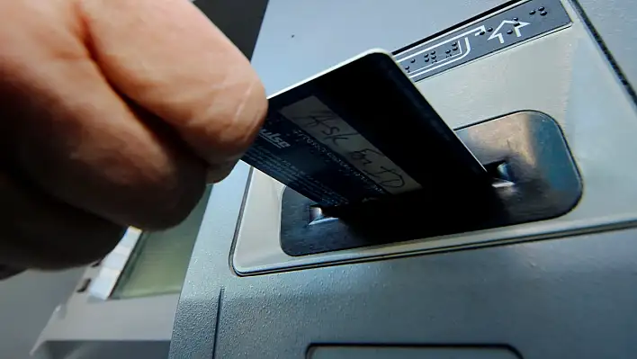 Kart kullananlar dikkat! ATM'de kurallar değişti
