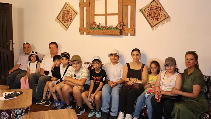 Kent Konseyi Çocuk Meclisi yaz okulu kapanışı Harput'ta yapıldı