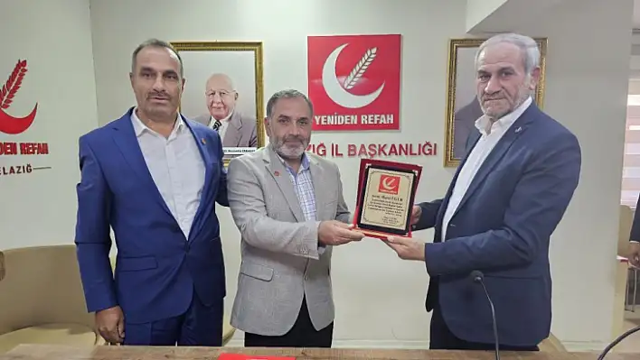 Kovancılar Yeniden Refah'ta bayrak değişimi 