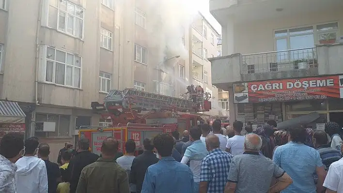 Kültür Mahallesinde korkutan yangın