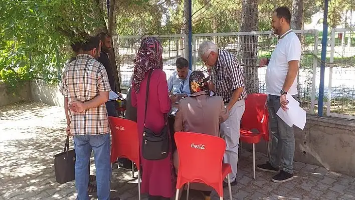 Kurada İsmi Çıkanlar Kayıtlarını Yaptırıyor