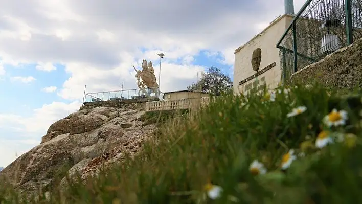 Medeniyetler beşiği Harput, kısıtlama ile tekrar boş kaldı