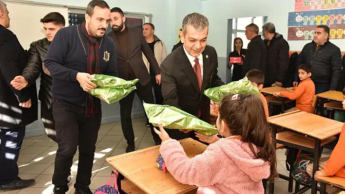 Milletvekili Keleş, temaslarını sürdürüyor