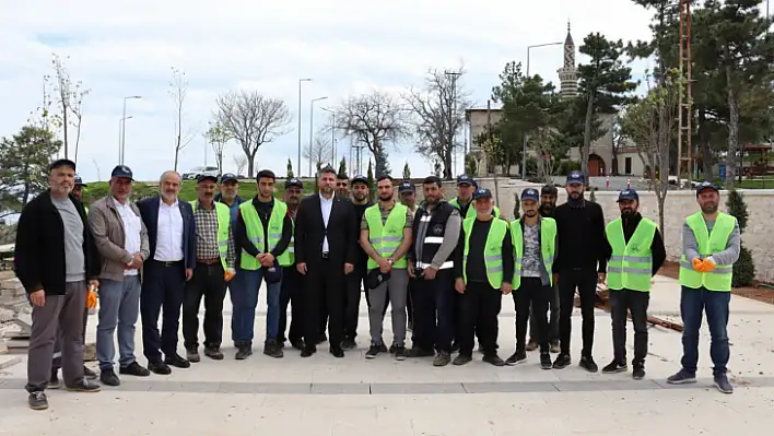 Nazırlı Kadınlara Seslendi: Zaferimizin baş aktörü, Türkiye Yüzyılı'nın mimarı kadınlarımız olacaktır