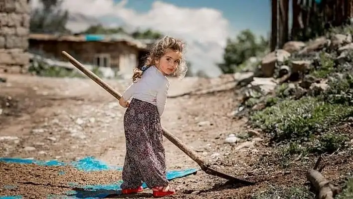 PKK'nın bombası 2 çocuğu öldürdü, geriye bu fotoğrafları kaldı