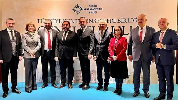 Rüstem Kadri Septioğlu Kent Konseyleri Birliği yönetim kurulu üyeliğine seçildi 