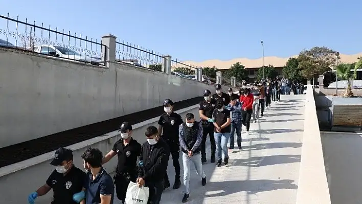 Mersin'de sahte bahis zanlılarından 14'ü tutuklandı