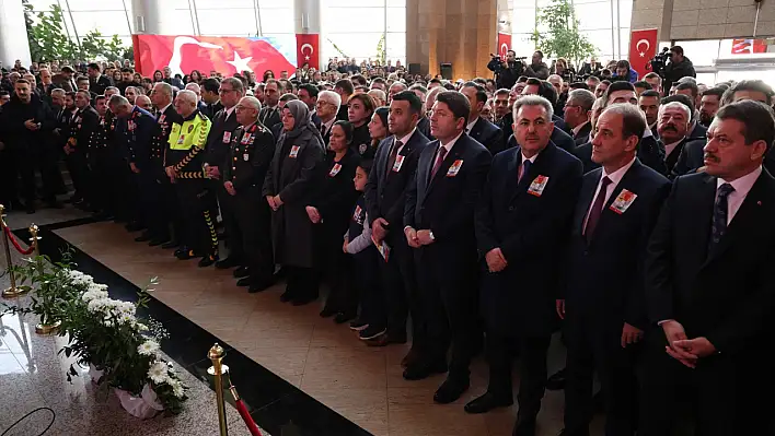 Şehit Fethi Sekin, şehadetinin 8. yılında İzmir Adliyesi'nde anıldı