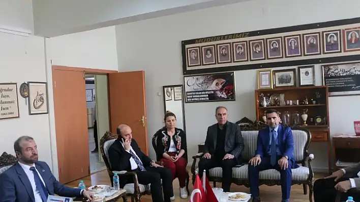 Sıdıka Avar MTAL'de öğretmenlere seminer düzenledi