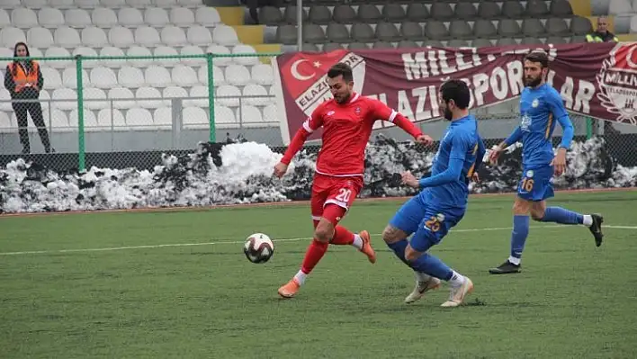 Elazığ Belediyespor: 2 - Belediye Derincespor: 4