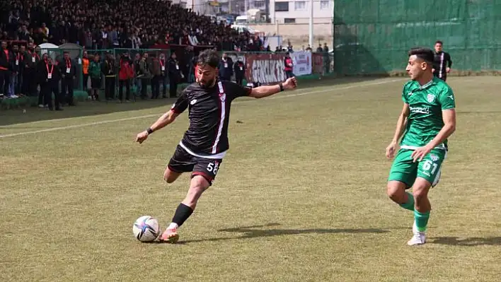 TFF 3. Lig: Elazığspor: 2 - F. Erbaaspor: 2