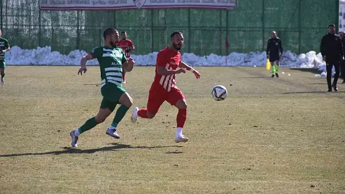 TFF 3. Lig: HD Elazığ Karakoçan FK: 1 - AH Iğdır FK: 2