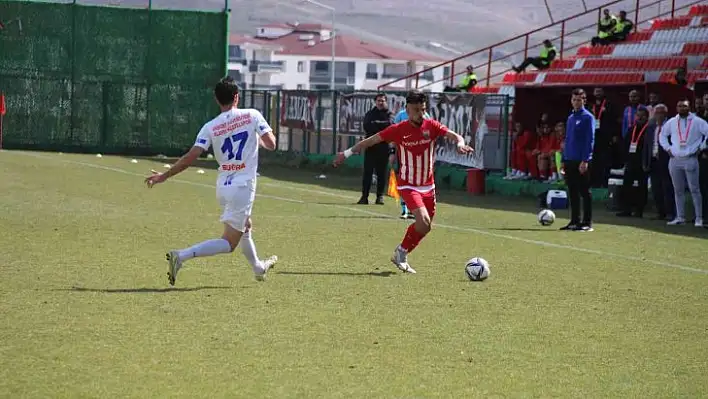 TFF 3. Lig: HD Elazığ Karakoçan: 0 - BÜ Alanya Kestelspor: 0