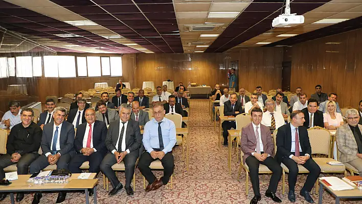 Vali Hatipoğlu Başkanlığında ilçe milli eğitim müdürler kurulu toplantısı yapıldı