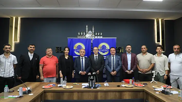 Vali Hatipoğlu, 'Elmiyad ile Şehir Konuşuyor' programının ilk konuğu oldu