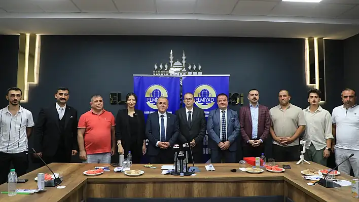 Vali Hatipoğlu, 'Elmiyad ile Şehir Konuşuyor' programının ilk konuğu oldu