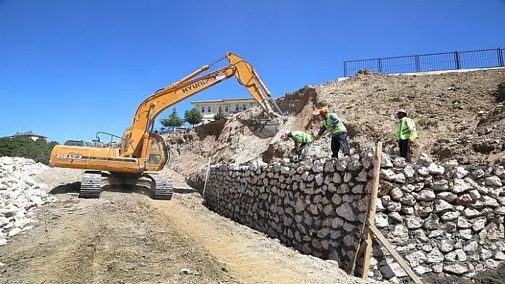 Yeni Bağlantı Yolunda Çalışmalar Sürüyor