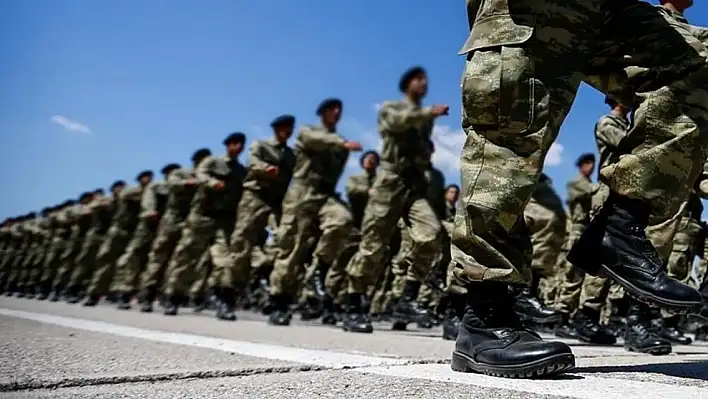 Yeni bedelli askerlik ücreti belli oldu