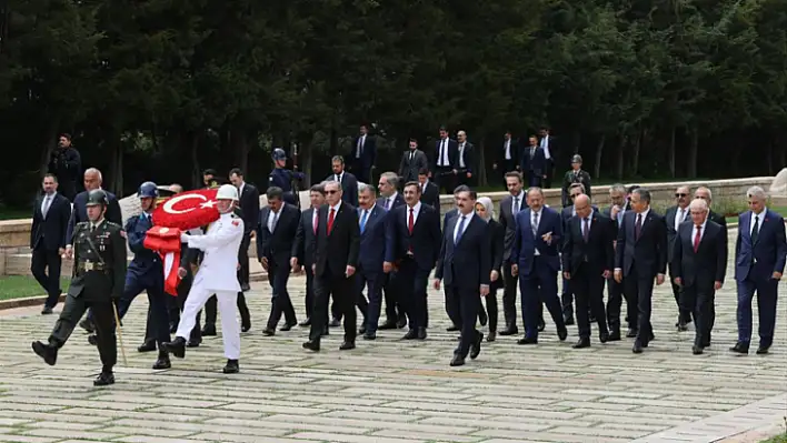 Yeni Kabine ilk kez toplandı!