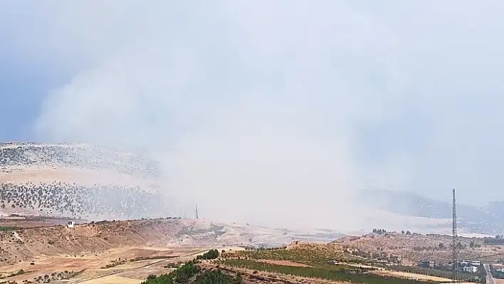 Adıyaman'da yıldırım düşmesi yangına neden oldu