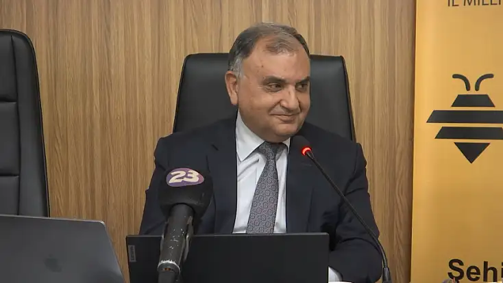 Prof. Gömleksiz’den, ‘Şehir ve Eğitim’ konulu sunum