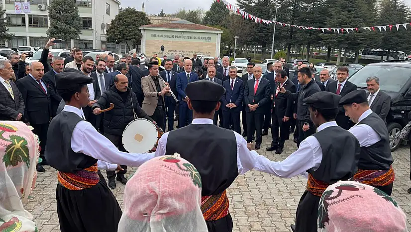 Fırat Üniversitesi 50. yılını görkemli bir törenle kutladı