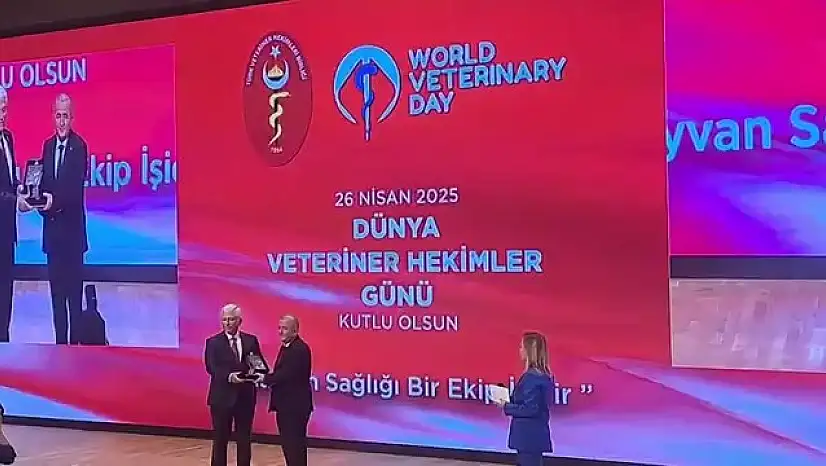 TVHB Hizmet Ödülü Elazığ Valisi Numan Hatipoğlu'na verildi