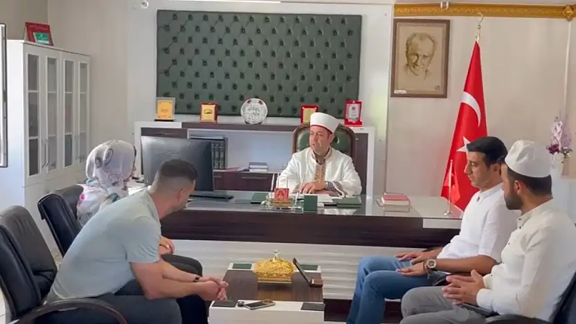 Alman vatandaşı Müslüman oldu