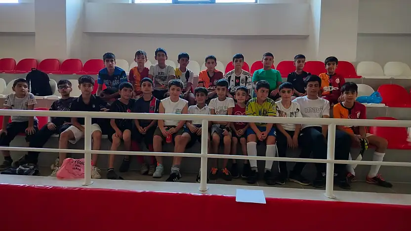 Futsal Turnuvası ile aile ruhu sahaya yansıdı