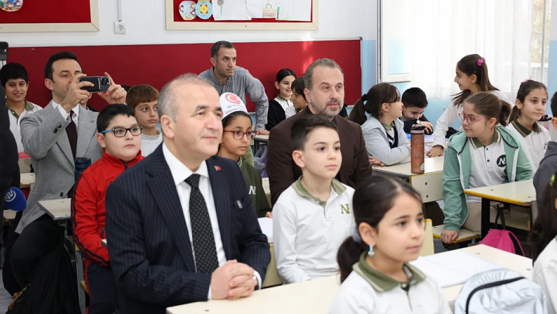 120 bin öğrenci Harput belgeselini izledi