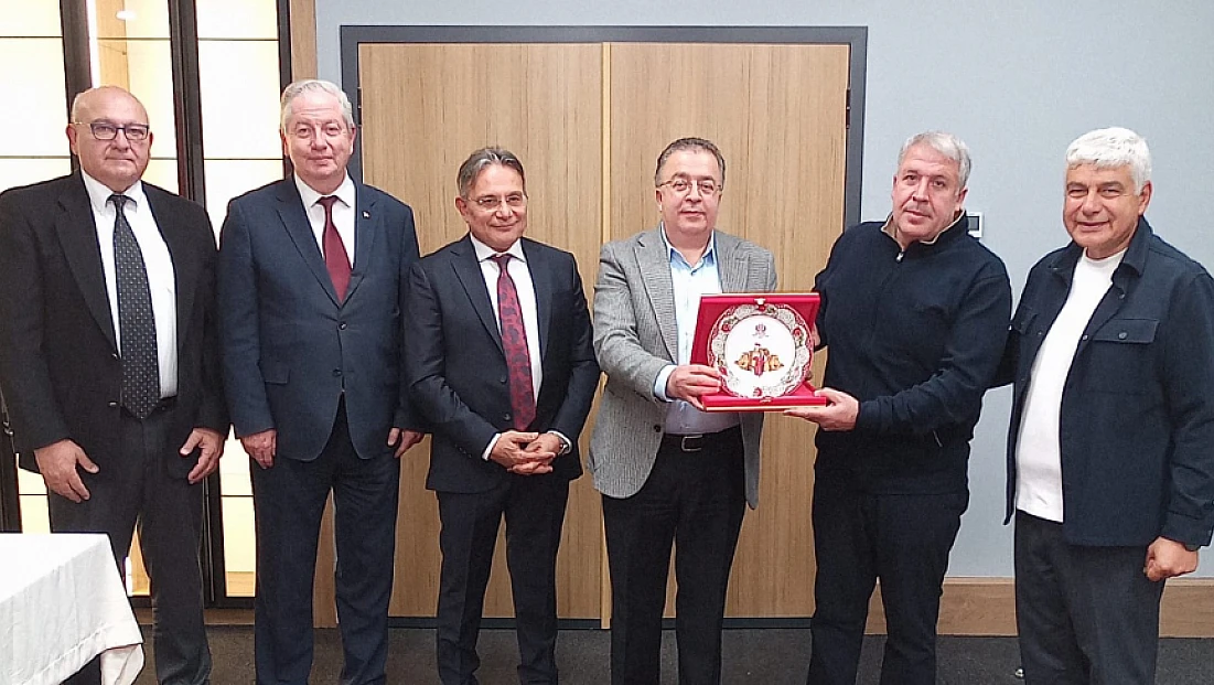 Ankara'da yenilenen Elazığ Vakfı binası açıldı