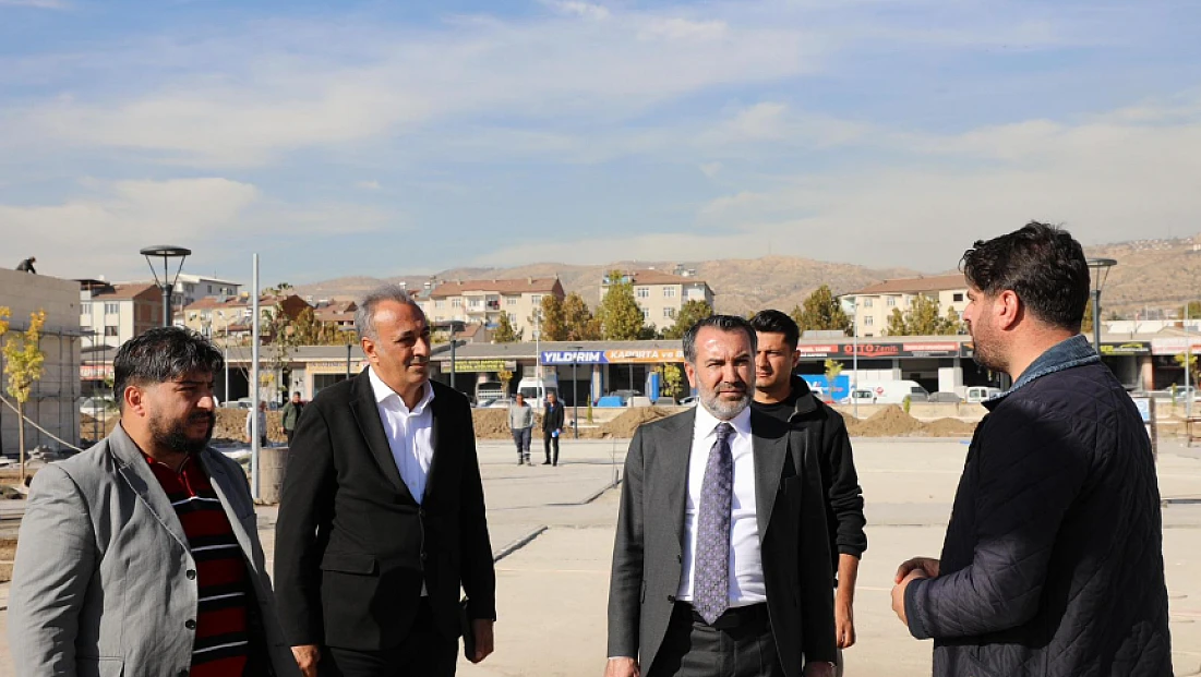 Başkan Şerifoğulları Doğu Park’ta incelemelerde bulundu