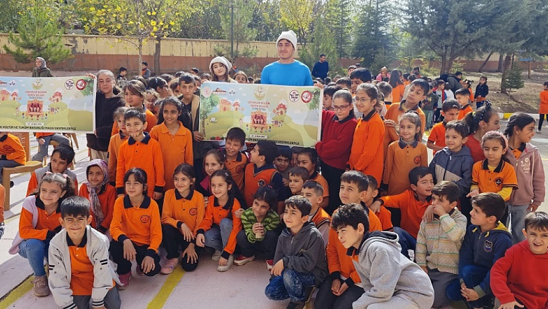 Çocuklar eğlenceye doydu